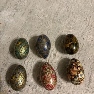 Vintage Hand-Painted Decorative Floral Egg Set of 6 - Assorted Colors